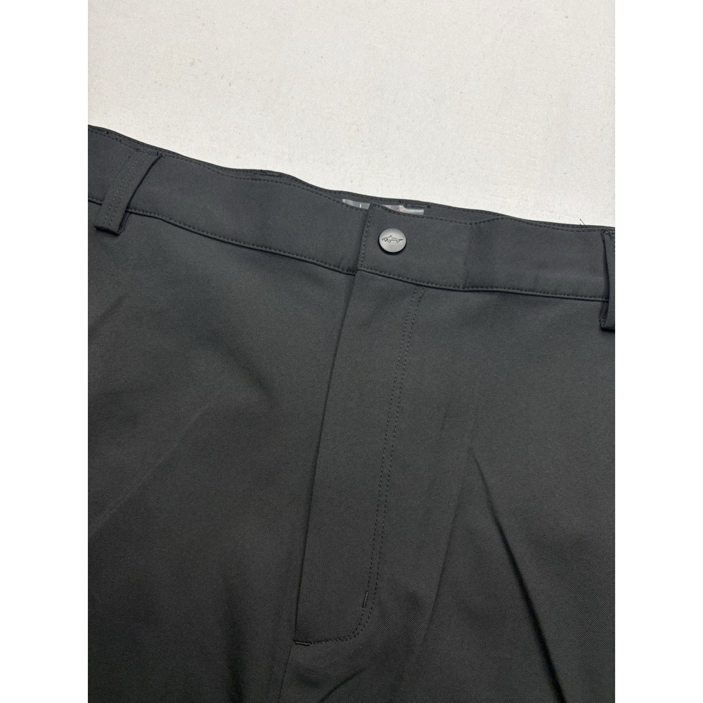 NWT Greg Norman Performance Stretch Golf Shorts Men's 42x10 Shark Microlux ML75